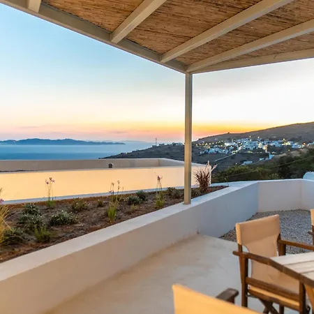 Hotel apartamentowy Blu Dot Tinos Dio Choria