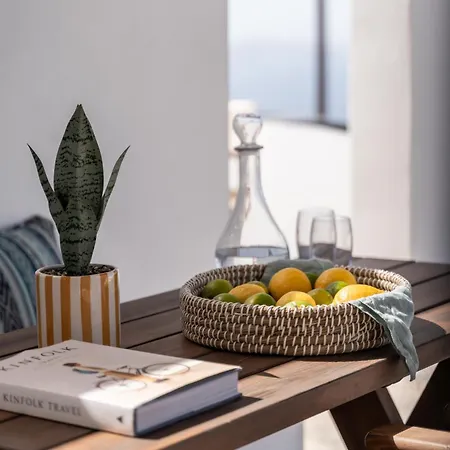 Blu Dot Tinos Lejlighedshotel