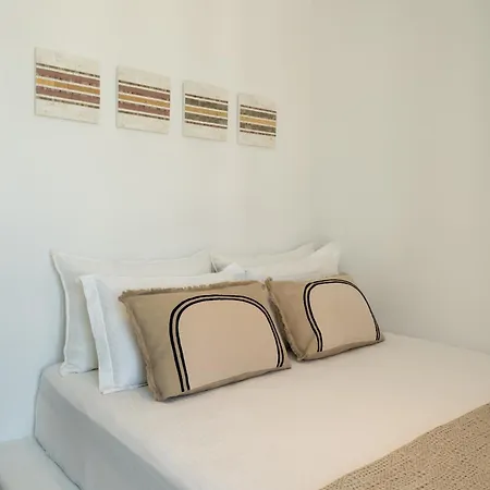 Blu Dot Tinos 3* Dio Choria