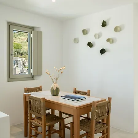 Lejlighedshotel Blu Dot Tinos 3*