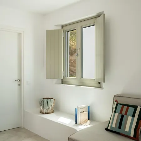 Blu Dot Tinos 3*