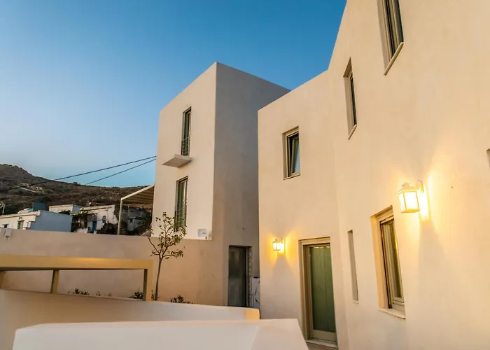 Blu Dot Tinos 3* Dio Choria